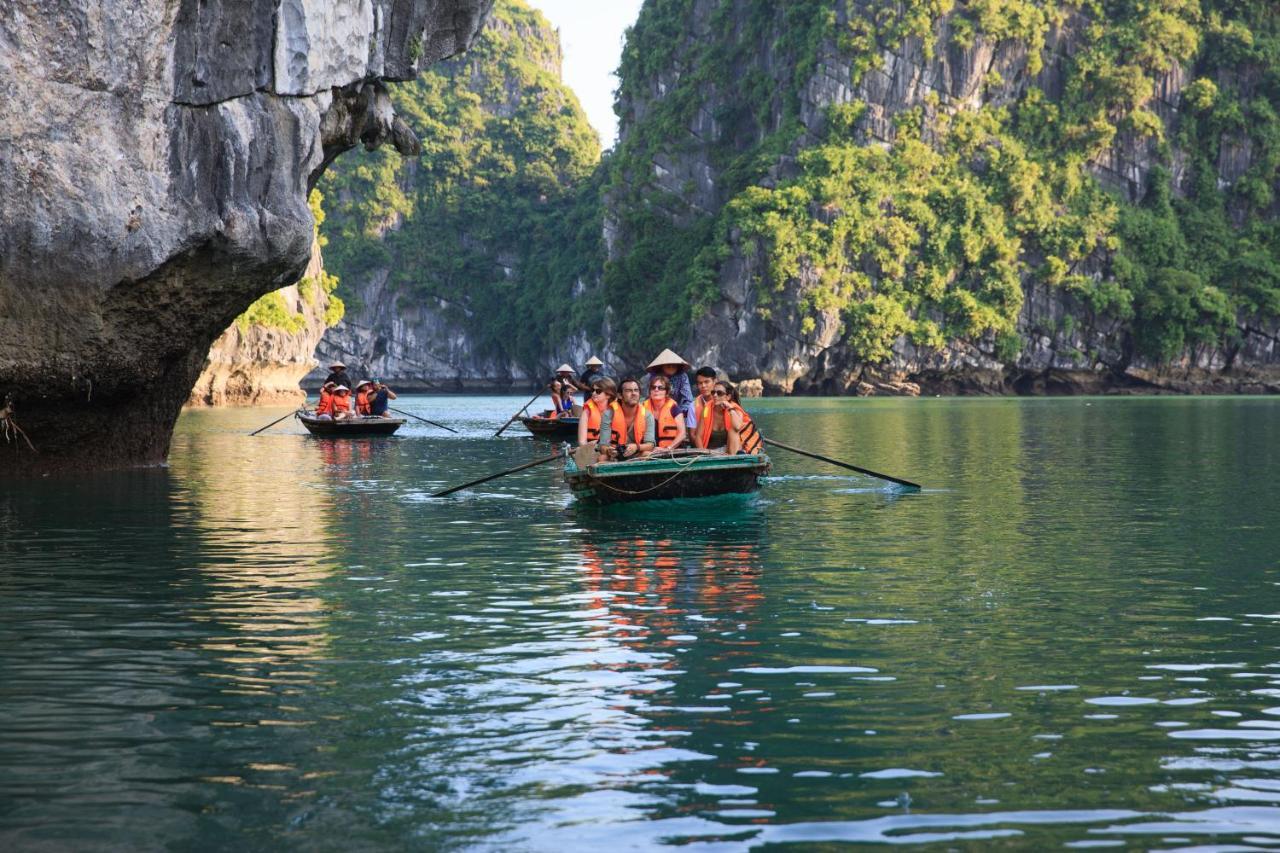 Hotel Garden Bay Cruise Ha Long Exterior foto