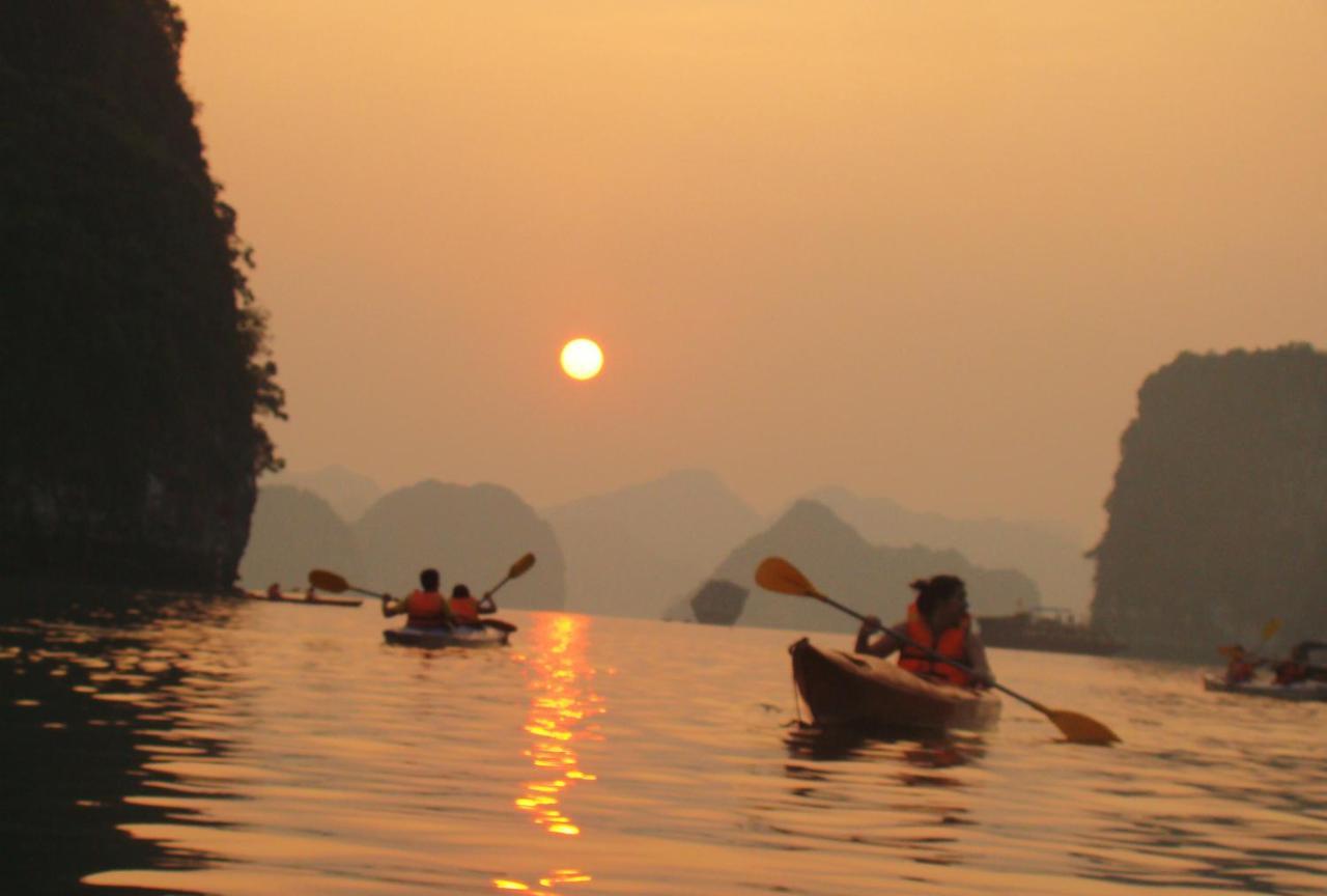 Hotel Garden Bay Cruise Ha Long Exterior foto